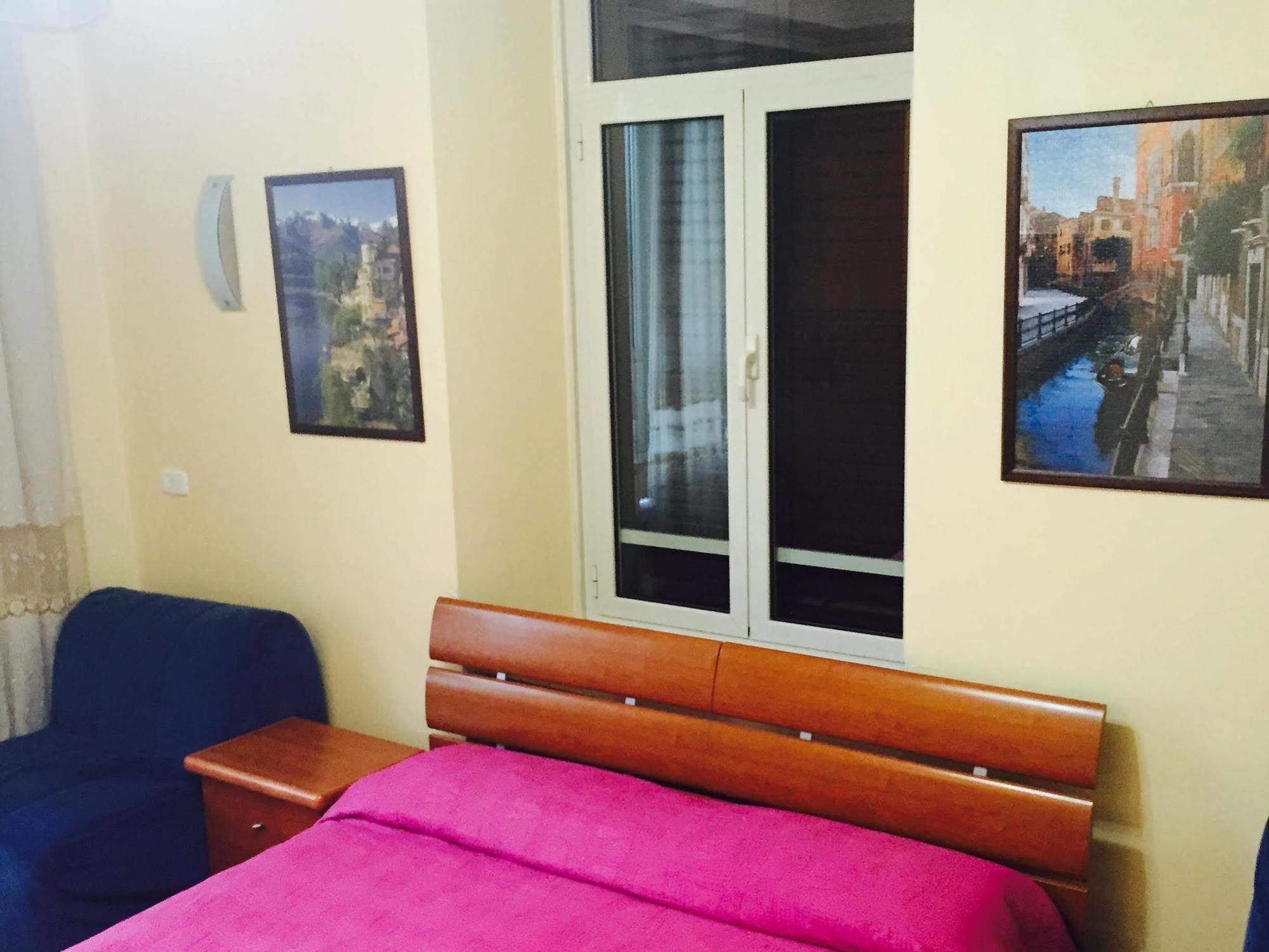 Zhihua Guest House 로마 외부 사진
